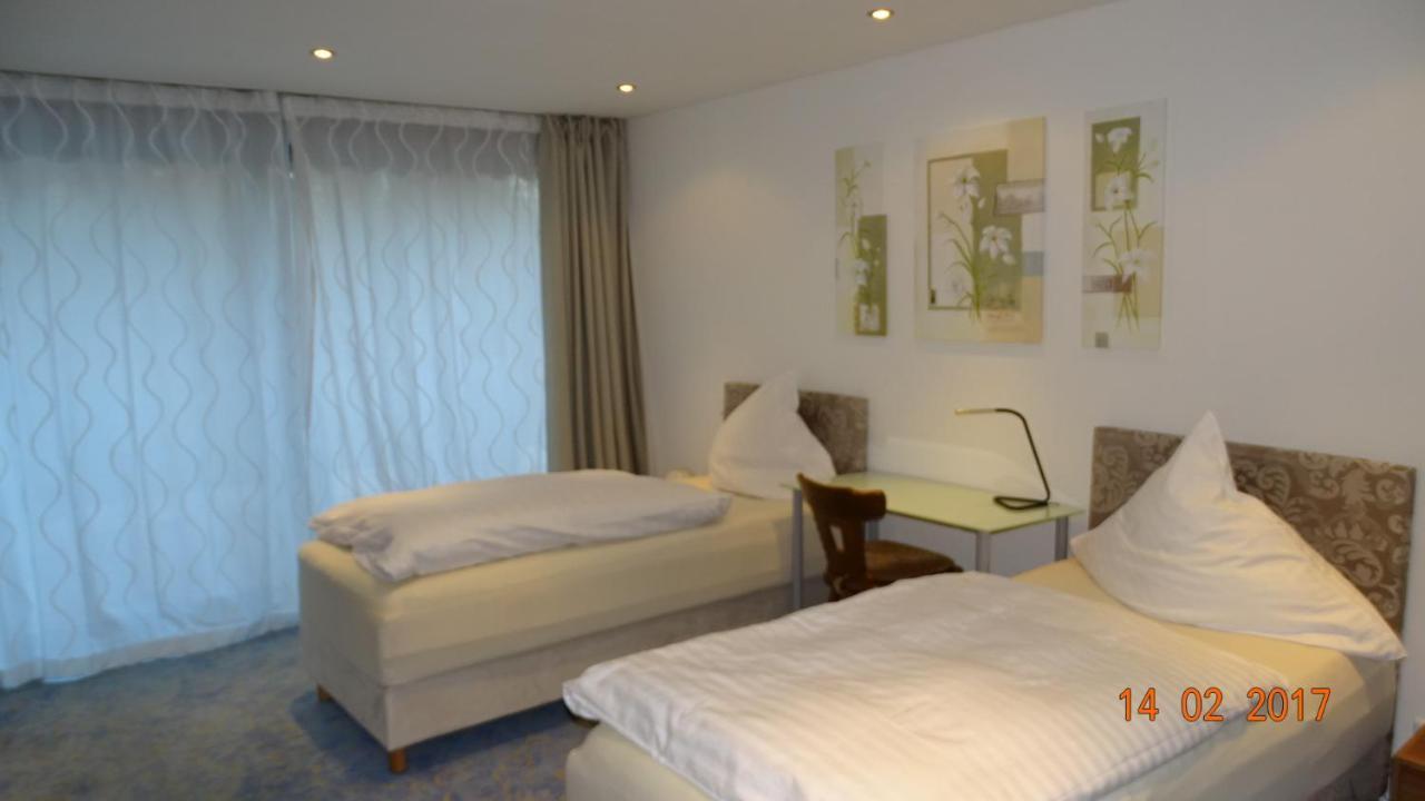 Bed & Breakfast Hotel Helga Hein Düsseldorf Zewnętrze zdjęcie